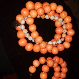 Bracelets and earrings set